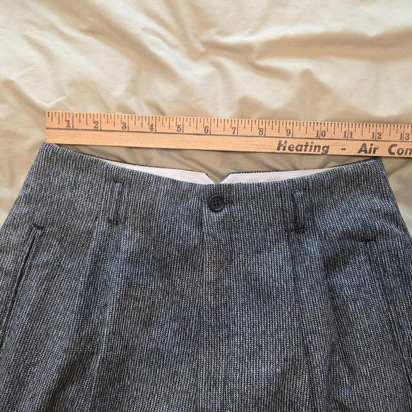 VTG Ninon Gray Pleated Dress Pants with Pockets - Picture 5 of 7